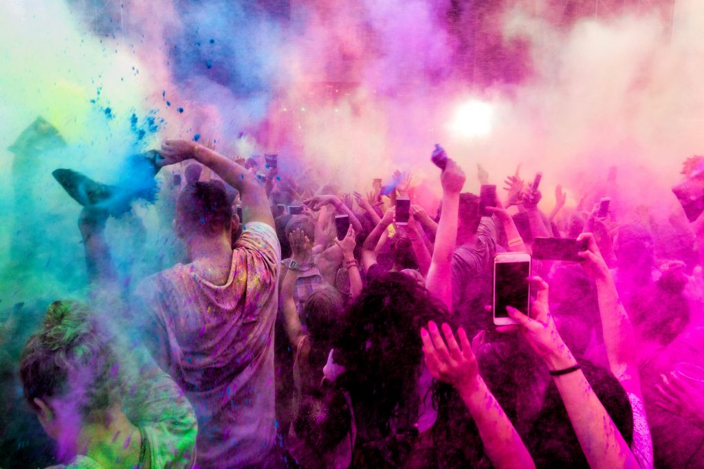 festiwale kolorów  w polsce